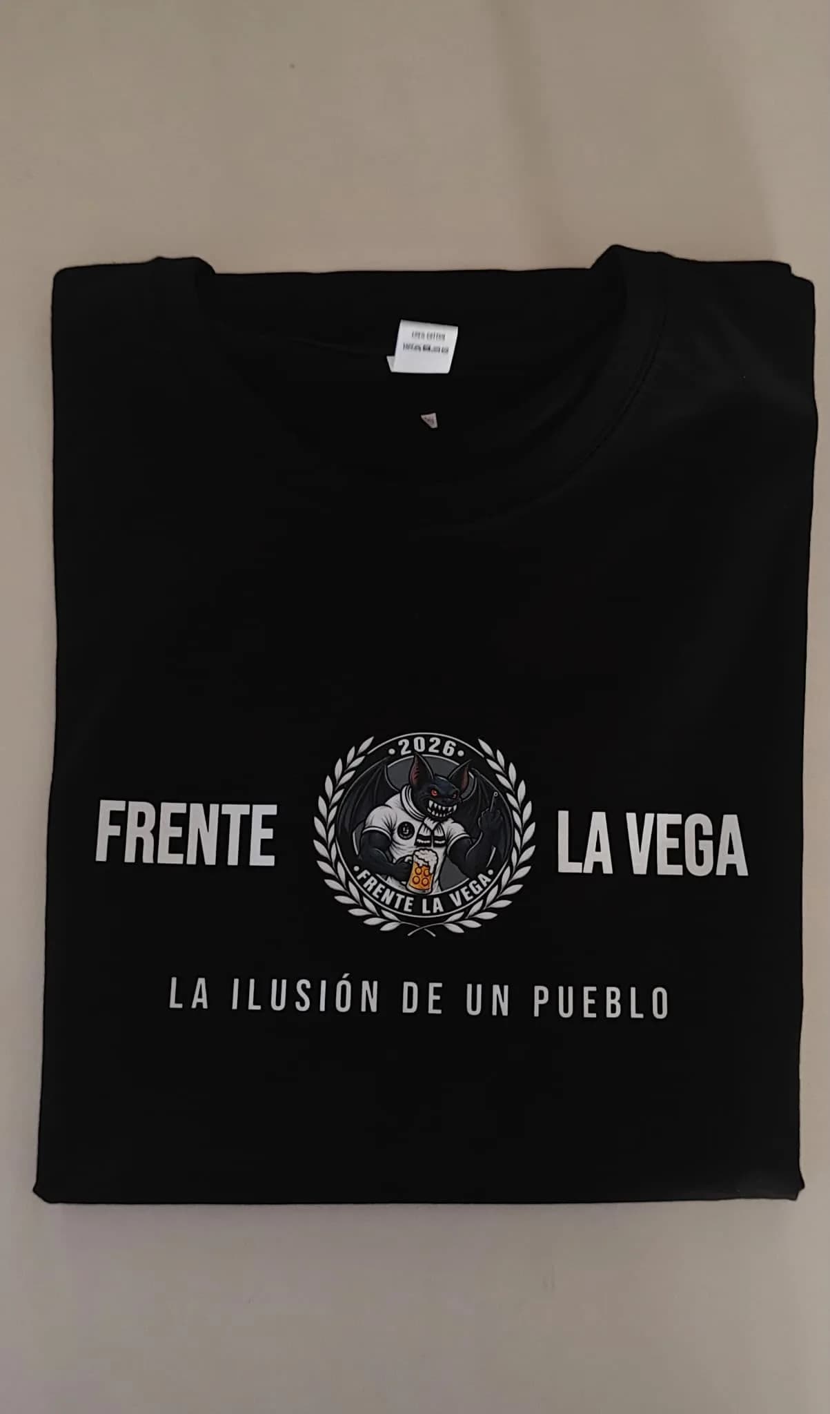 Camiseta Frente la Vega